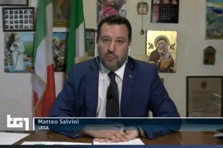 Matteo Salvini en una entrevista en TG1.