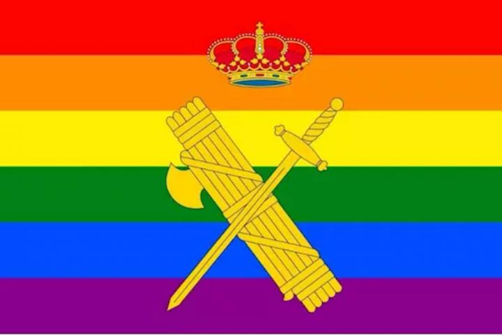 Imagen de la Guardia Civil con motivo del Orgullo LGTBI.