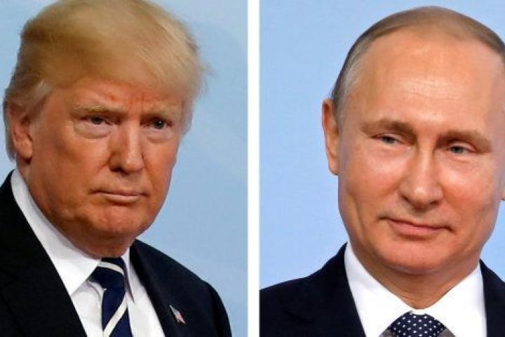 El presidente de EEUU, Donald Trump (izq) y su homólogo ruso, Vladimir Putin (der) en un combo de imágenes.
