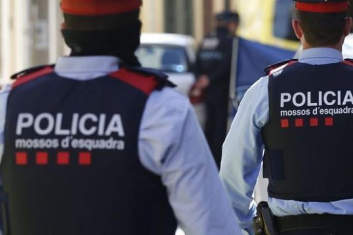 Agentes de los Mossos d'Esquadra, en una foto de archivo.