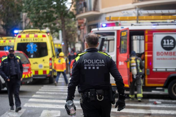 Un agente de Policía, en una imagen de Barcelona en febrero.