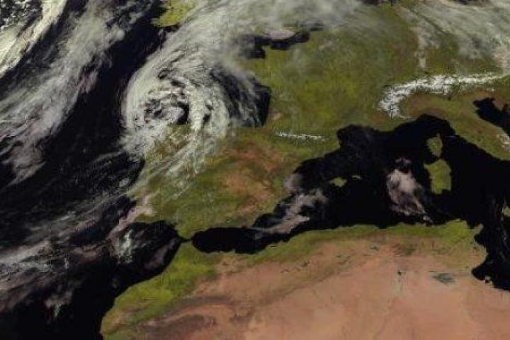 Fotografía del satélite Meteosat para la Agencia Estatal de Meteorología.