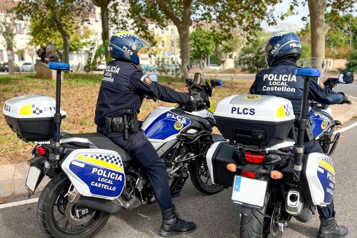 Dos agentes de la Policía Local de Castellón en una imagen de archivo