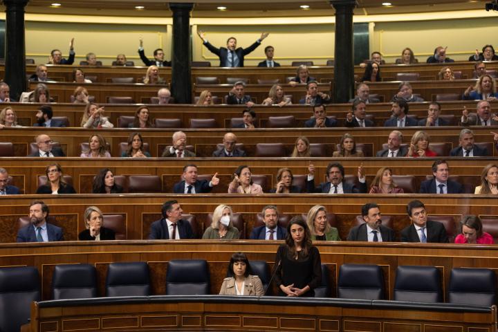 Diputados del PP reaccionan a las palabras de Irene Montero, ministra de Igualdad.