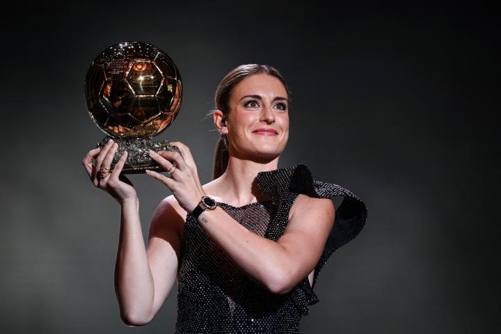 FC Barcelona's Spanish midfielder Alexia Putellas receives her second Woman Ballon d'Or award during the 2022 Ballon d'Or France Football award ceremony at the Theatre du Chatelet in Paris on October 17, 2022. (Photo by FRANCK FIFE / AFP) (Photo...