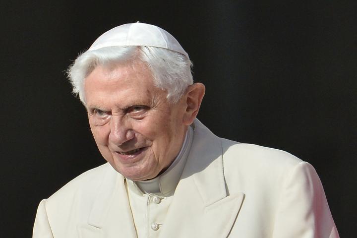 Foto de archivo del papa emérito Benedicto XVI.