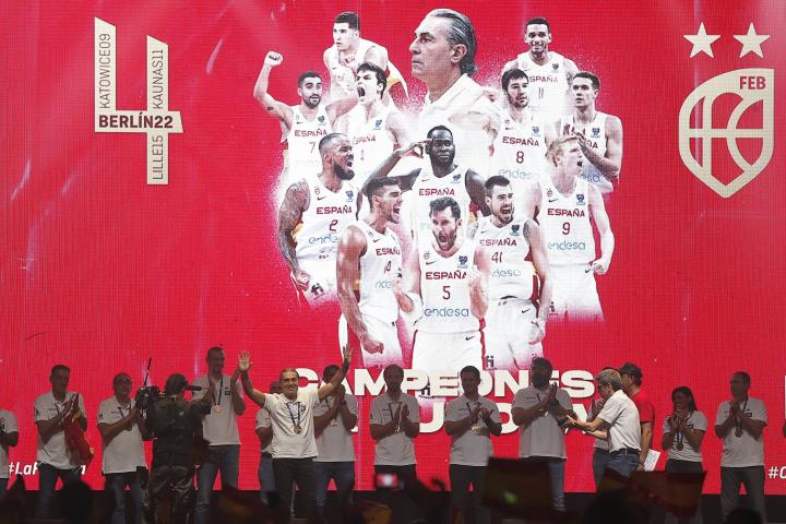 Las celebraciones de la selección española de baloncesto tras ganar la Eurobasket 2022