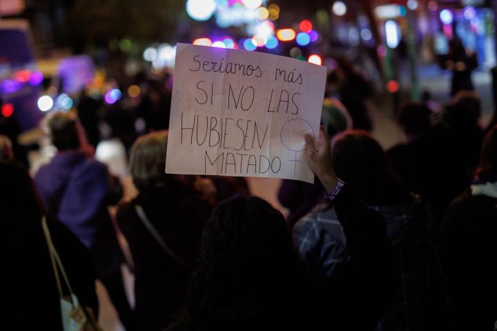 Un cartel durante la manifestación del Día contra la violencia de género del 25 de noviembre en Madrid.