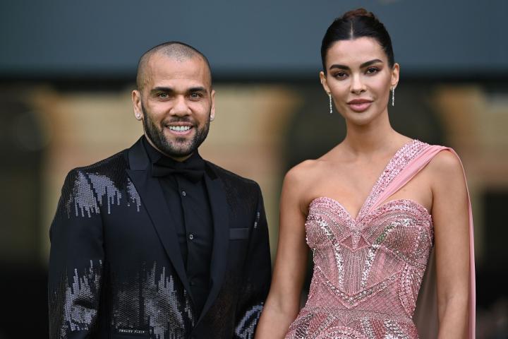 Dani Alves y Joana Sanz en octubre de 2021.