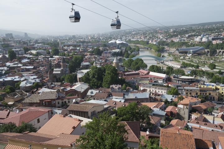 Vista de la ciudad de Tiflis, capital de Georgia.