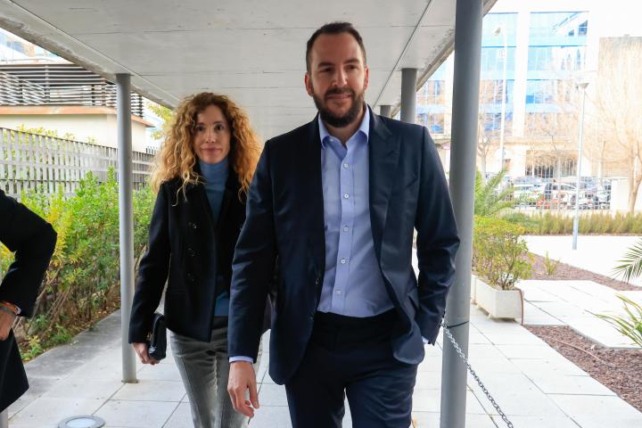 Borja Thyssen y Blanca Cuesta, a su llegada al juzgado.