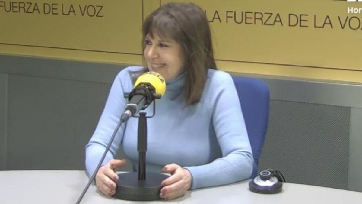 Todo se descontrola cuando Aimar Bretos le pregunta a Loles León ...