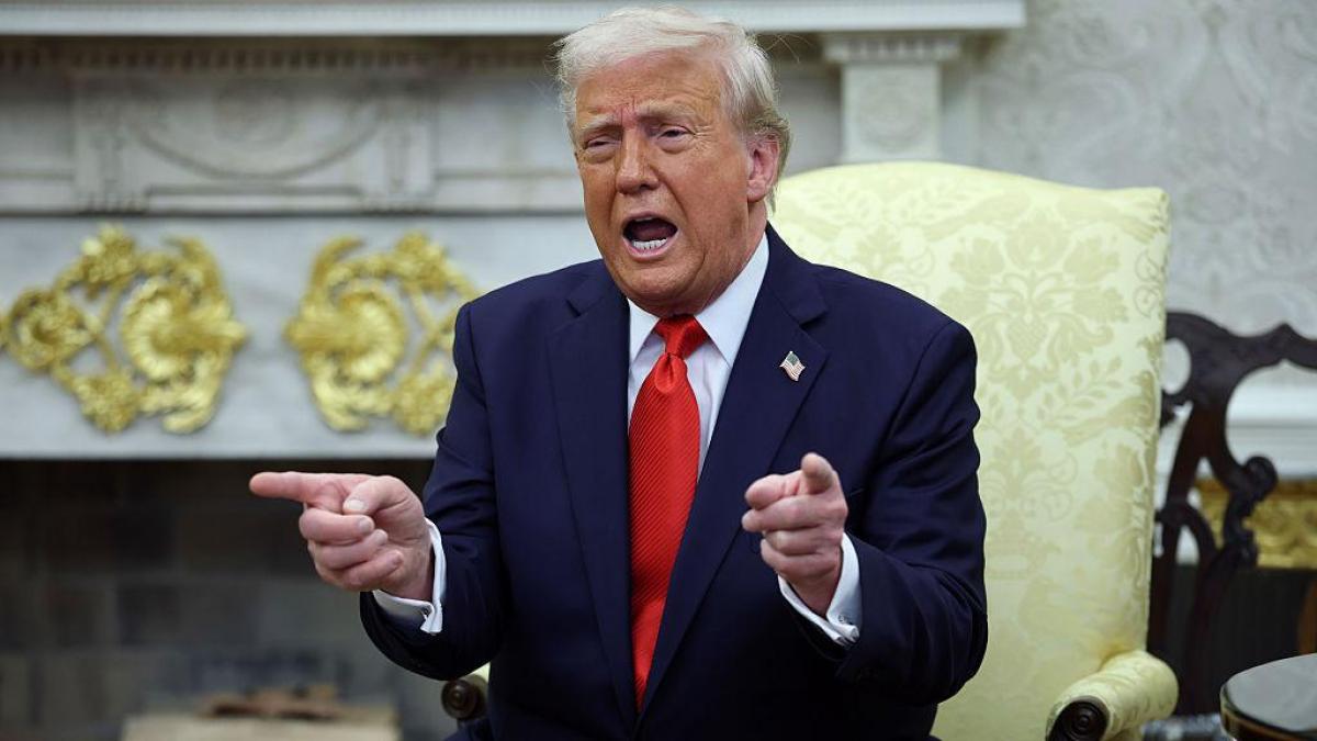 https://img.huffingtonpost.es/files/og_thumbnail/files/fp/uploads/2025/04/14/trump-en-un-momento-de-su-comparecencia-junto-a-nayib-bukele.r_d.497-83-0.jpeg