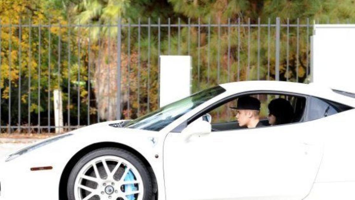 Justin bieber tira una supra a un paparazzi best sale