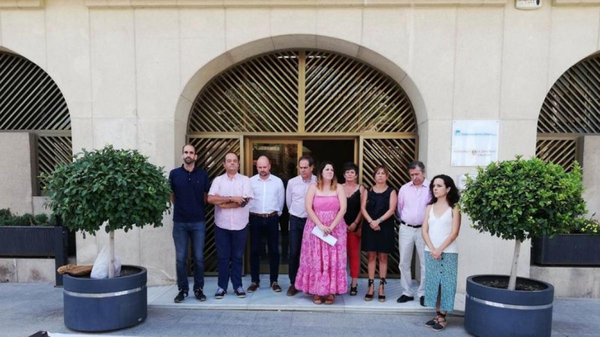 La Nica Concejal De Vox En Sant Joan D Alacant Se Aparta Del Minuto De