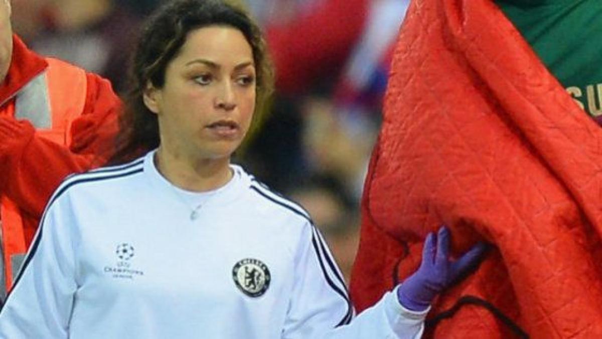 eva-carneiro-la-doctora-del-chelsea-de-la-que-hablan-las-redes-sociales