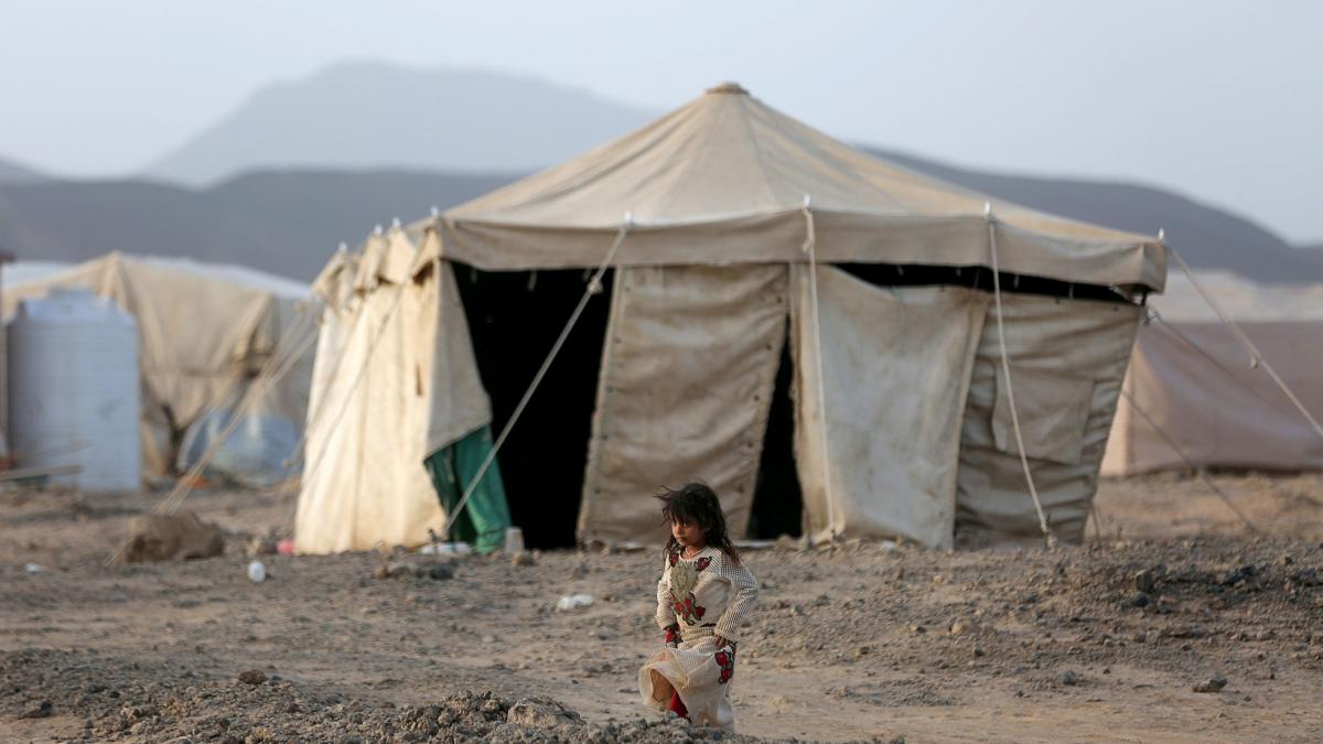 Acampadas de varios días y largas colas de miles de personas: la