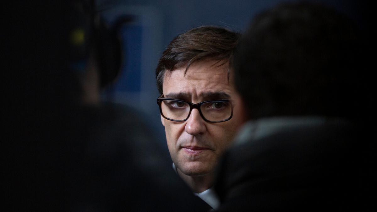 El Consejo de Transparencia ordena al Ministerio de Sanidad dar a conocer los nombres del comité El Consejo de Transparencia ordena al Ministerio de Sanidad dar a conocer los nombres del comité