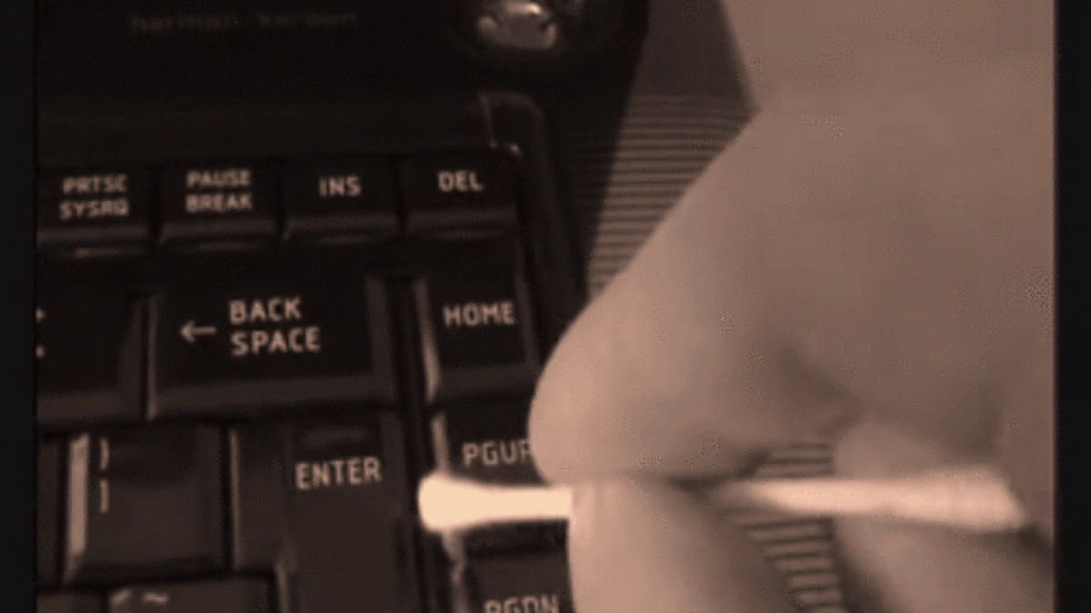 Cómo limpiar un teclado para evitar el coronavirus, según Apple