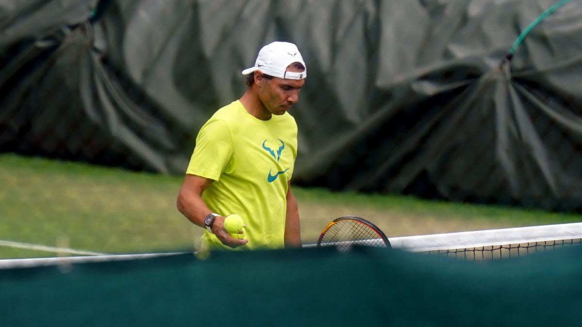 Rafa Nadal se retira de Wimbledon y no jugará la semifinal por su