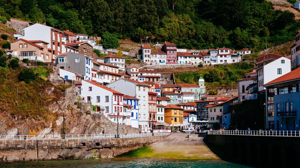 La aldea que ha enamorado a un medio británico de referencia:  Parece sacado de un libro de cuentos 