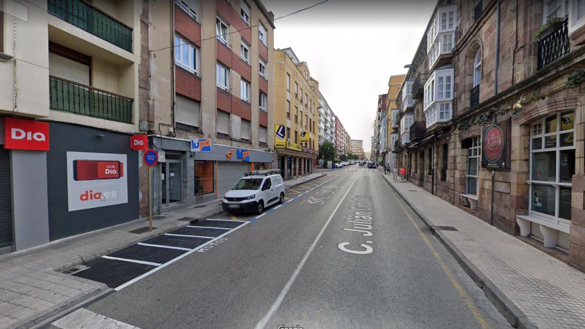 Esta calle de Torrelavega, fenómeno absoluto en Twitter: es casi imposible  darse cuenta de por qué