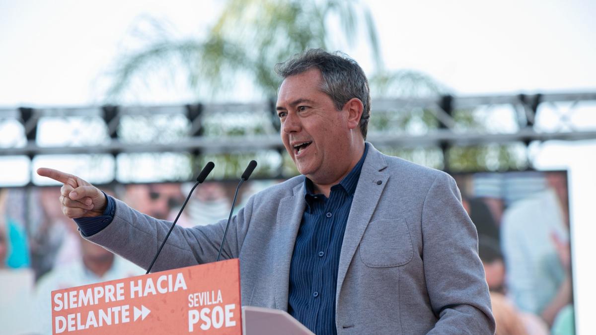 El PSOE responde a la  extensa  lista de comparecencias del PP y se reserva más nombres para el Senado