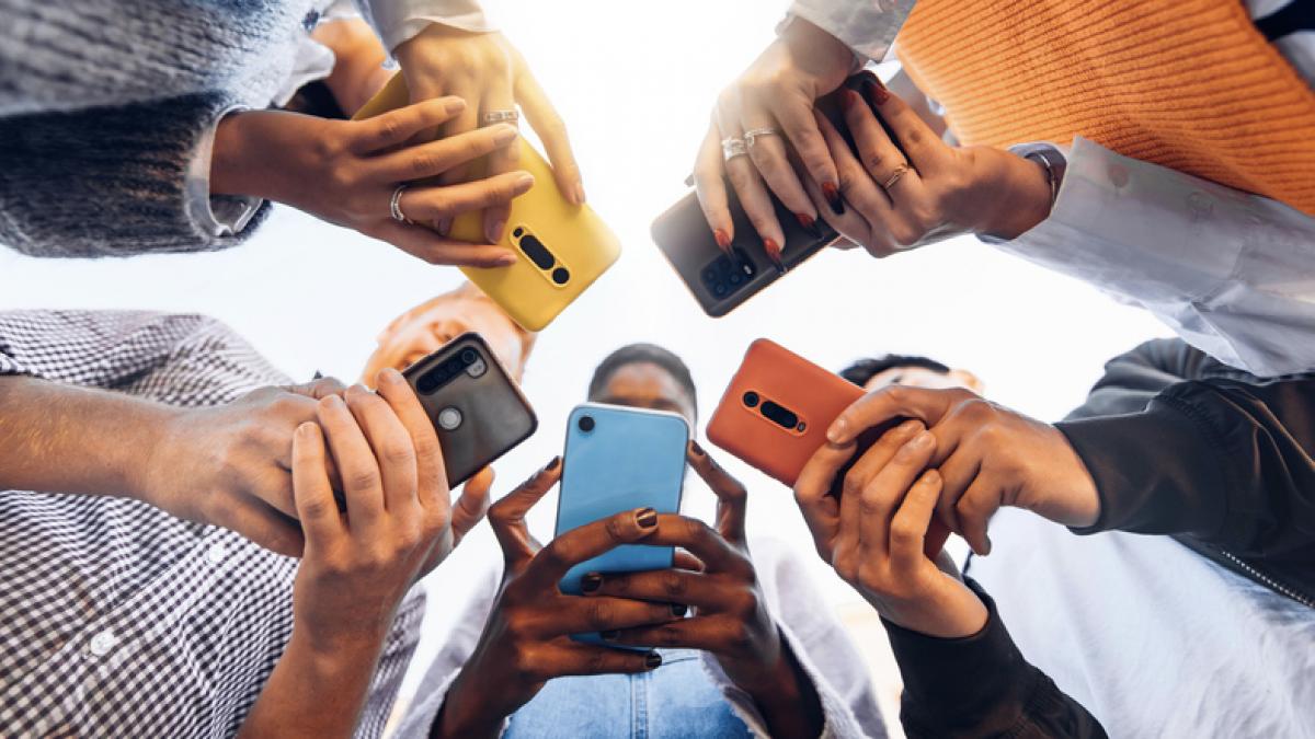 La OCU publica qué marcas de móviles son las mejor valoradas
