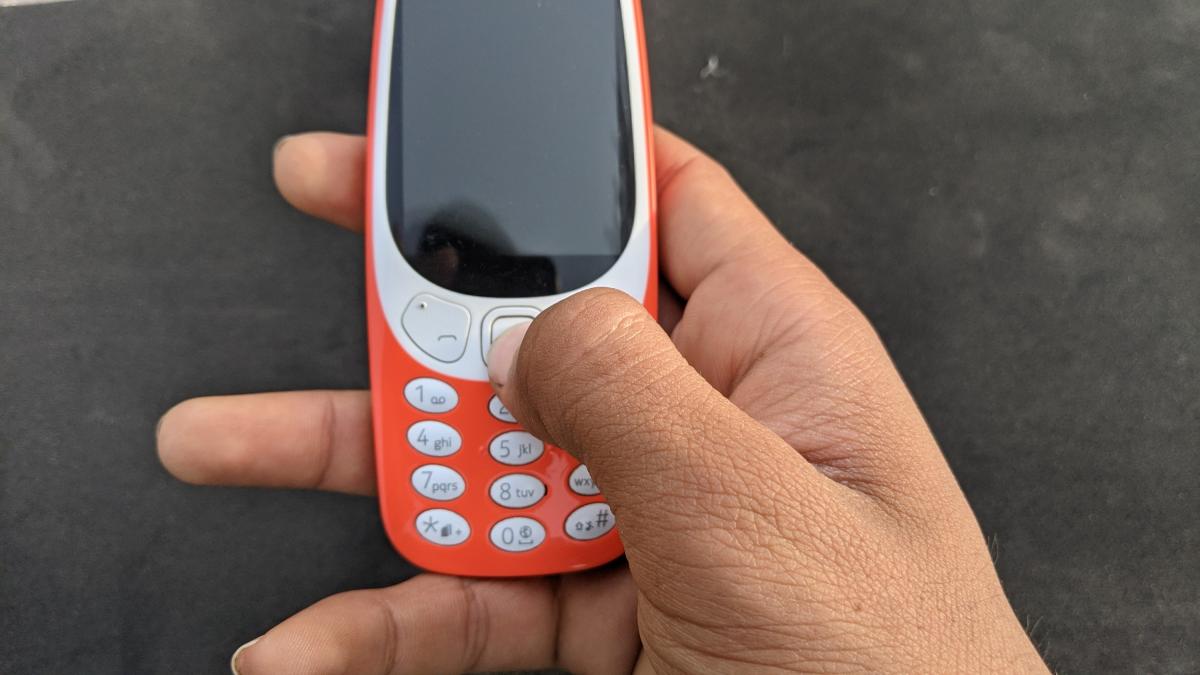 Teléfonos tontos: el resurgir de los celulares no inteligentes en un mundo  hiperconectado - BBC News Mundo