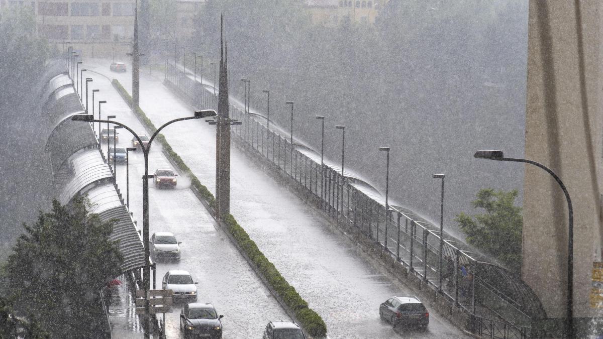 Un edificio de cinco plantas se derrumba en Teruel por la tormenta, aunque  no hay daños personales