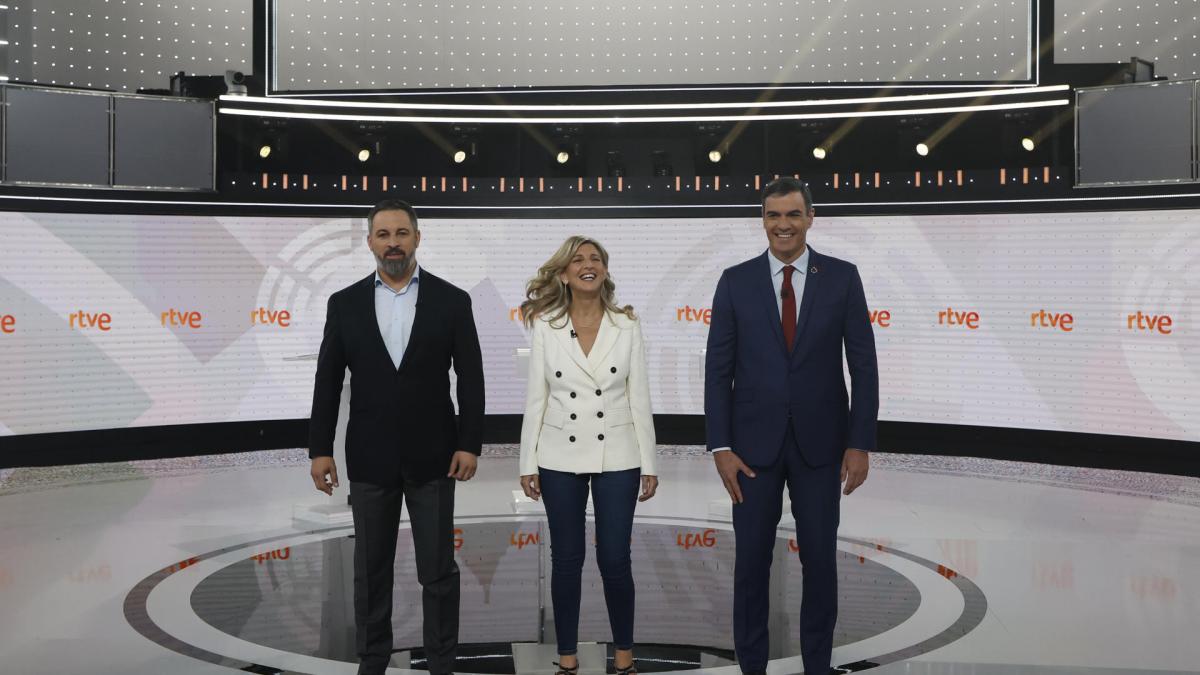 El Gobierno aprueba un anteproyecto para hacer obligatorios los debates electorales... pero sin sanción para el candidato que no acuda