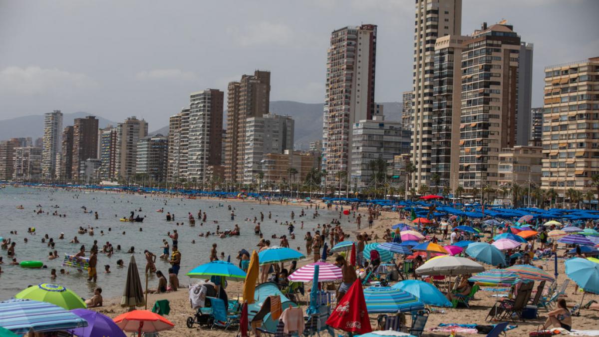 Un país inesperado emerge con fuerza en el turismo de Benidorm