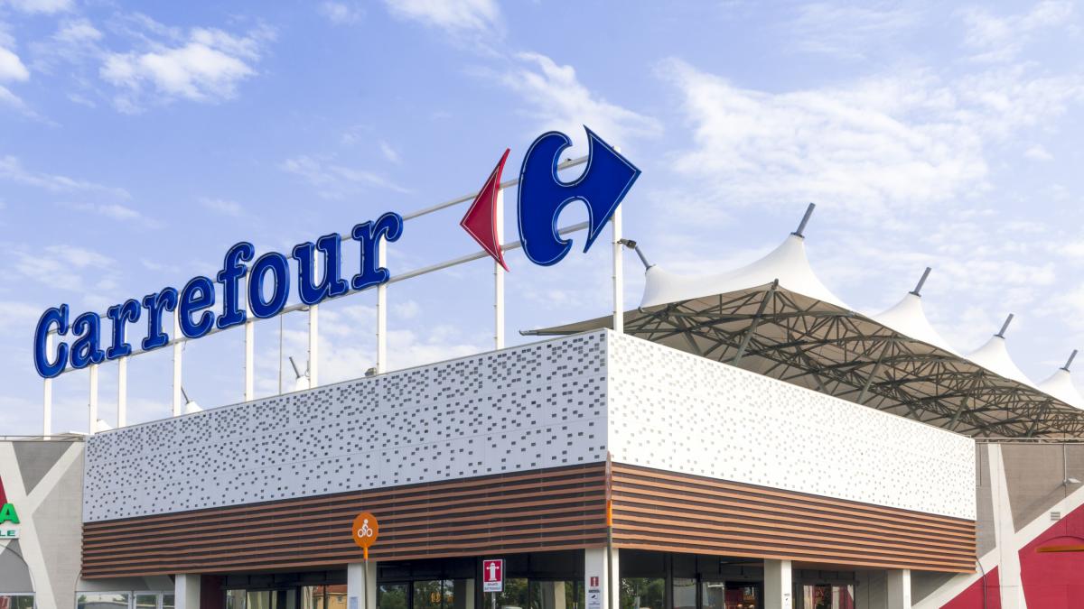 Carrefour celebra la Navidad dejando más barato que nunca este