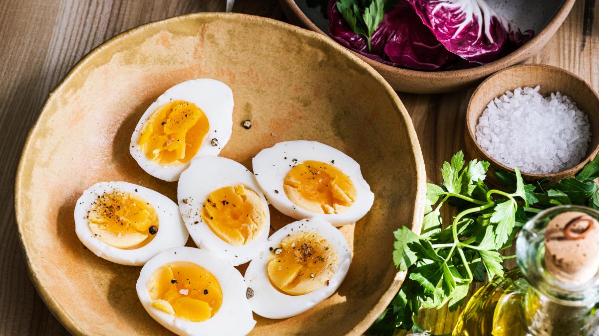 Todos los tips para cocinar huevos: poché, duros, pasados por agua