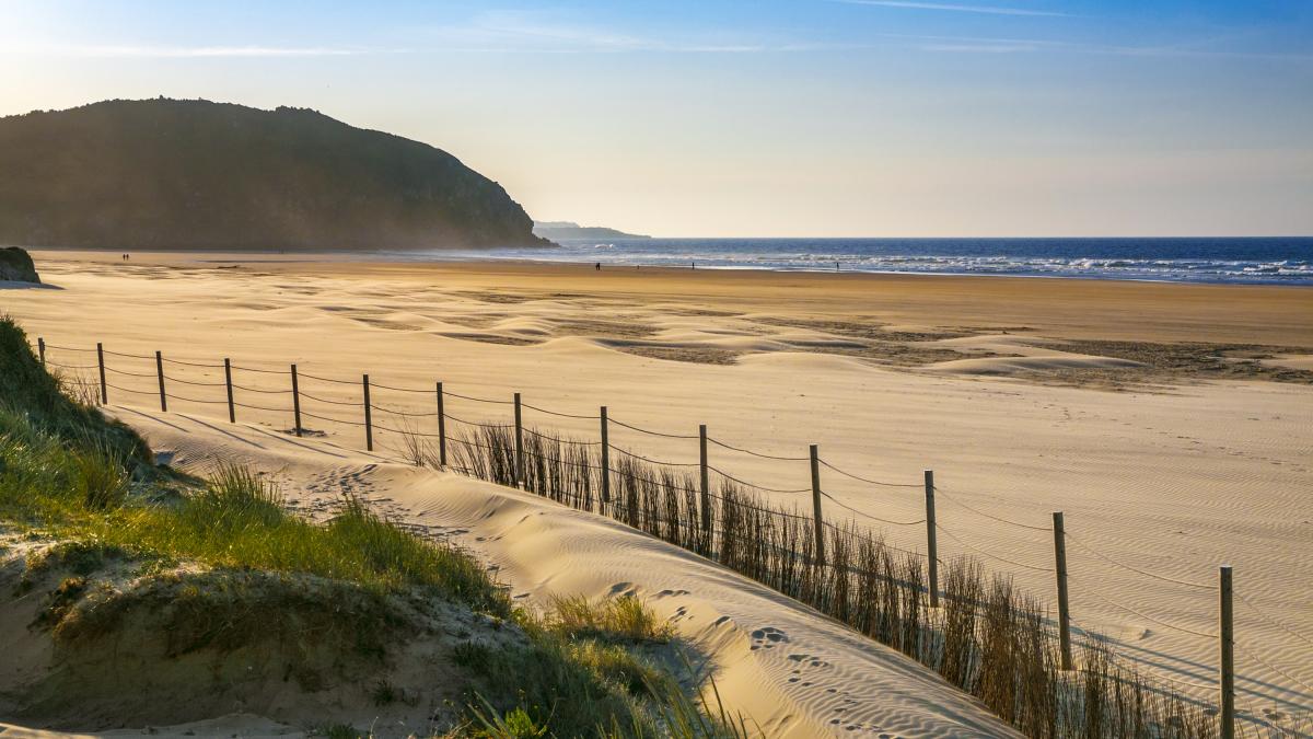 Hay vídeos sobre lo que ha aparecido en algunas playas de Cantabria, pero  no es peligroso