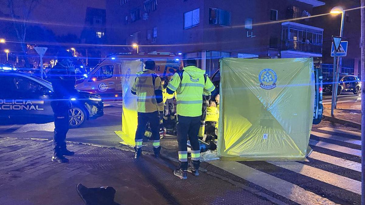 Matan a tiros a una mujer de 40 años en plena calle en Puente de Vallecas  (Madrid)