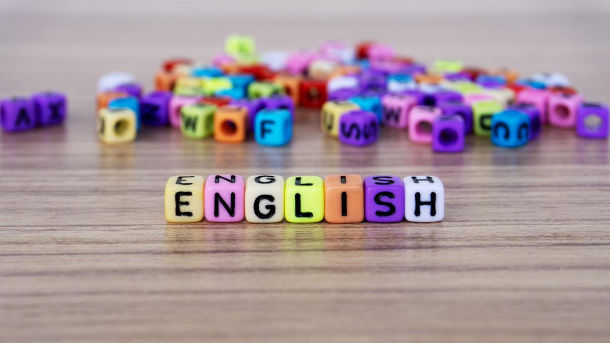 La palabra despreciable en inglés que en español suena mucho más suave