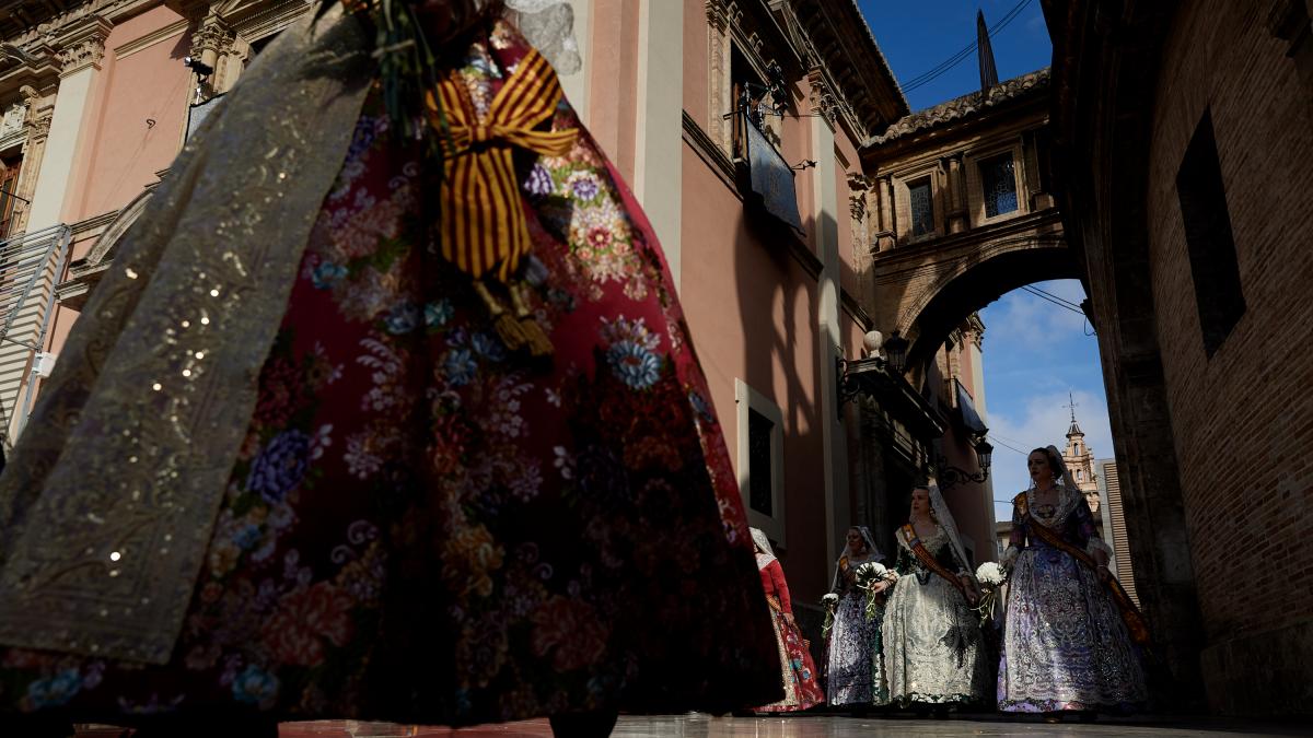 Fallas 2024 Hoy Domingo 17 De Marzo Horario De La Mascletà Ofrenda De Flores Y Castillo De Fuegos 4630