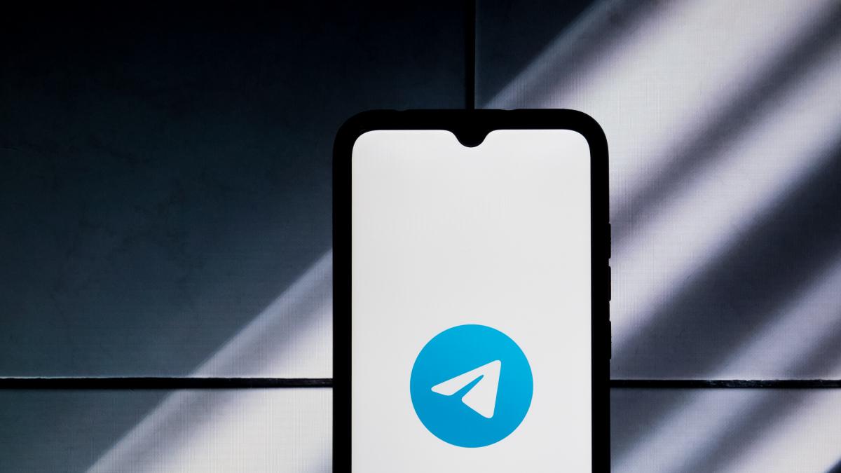 Los grupos de Telegram echan humo con supuestos trucos para evitar el cierre