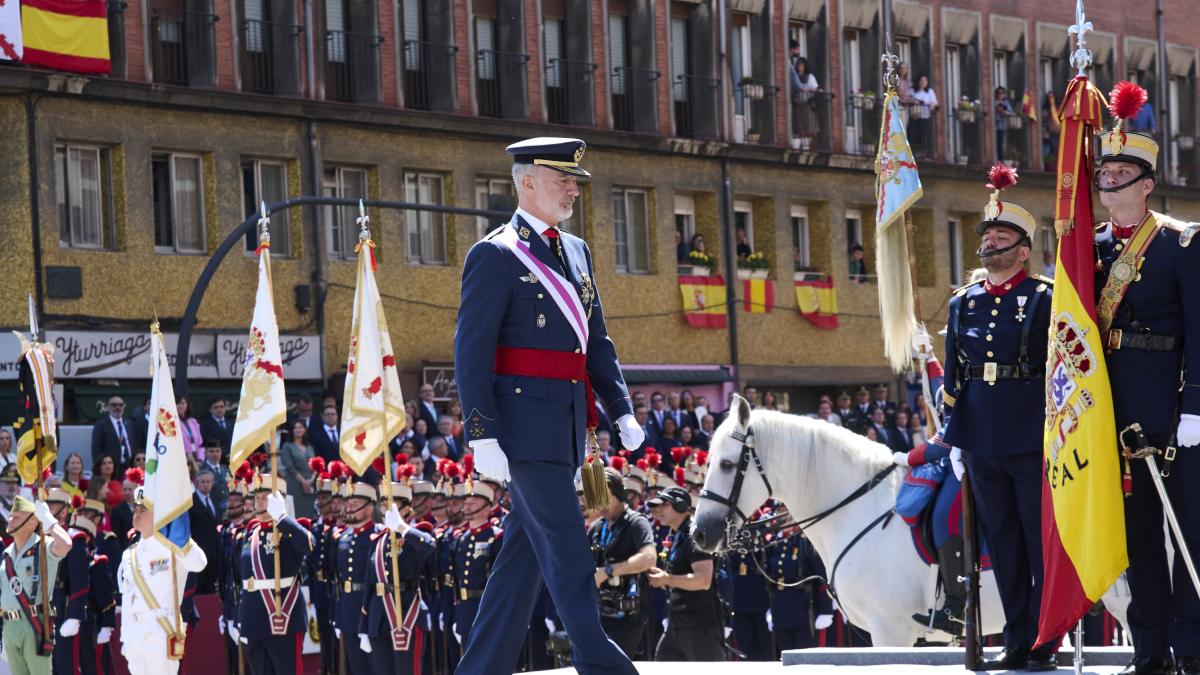 Lo que ha hecho un vecino de Oviedo a pocos metros de Felipe VI llama mucho  la atención