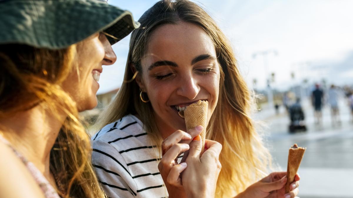 Soy técnica en nutrición y éstos son los tipos de helado a vigilar para no sobrepasarte en verano