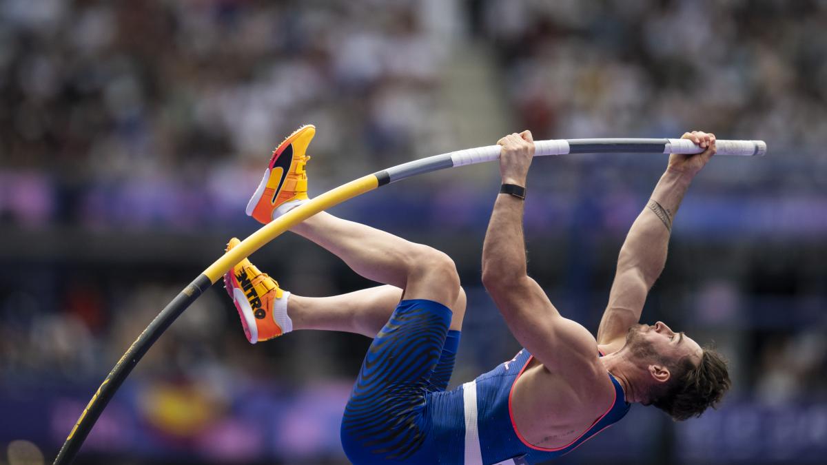 What happened to French pole vaulter Anthony Ammirati in his jump is already part of Olympic history