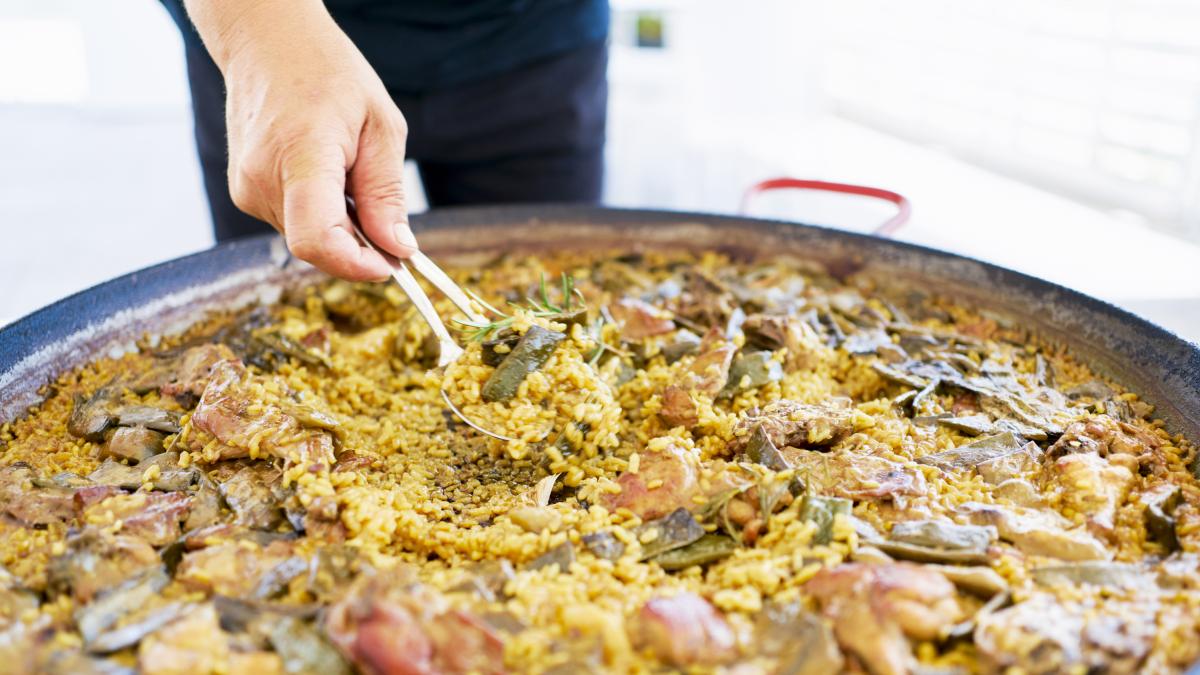 Un español acude a un Lidl de Irlanda, no se resiste a un producto español y decide faltar el respeto a toda la Comunidad Valenciana