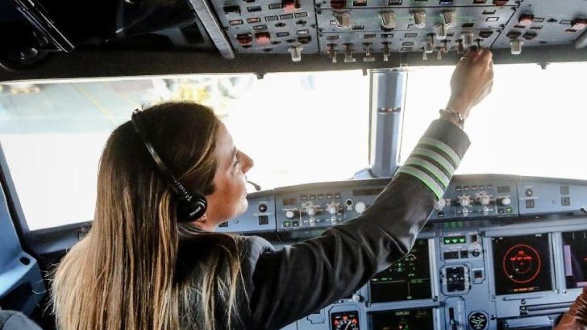 Una piloto explica qué son los aeropuertos de emergencia: uno de los más utilizados está en España