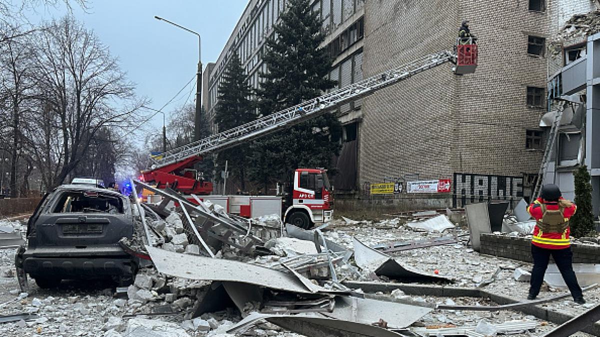 Rusia se muestra furiosa con las críticas al alto el fuego y amenaza: "Quizás el 10 de mayo no amanezca para Kiev"