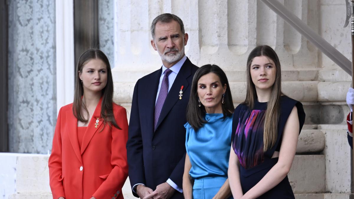 Poniendo el foco: el emérito y Leonor protagonizan un año con imágenes históricas para la familia real