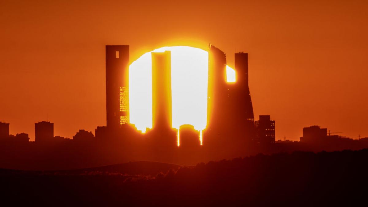 Ni Zaragoza ni Oviedo: esta es la ciudad de España con menos horas de luz solar al día