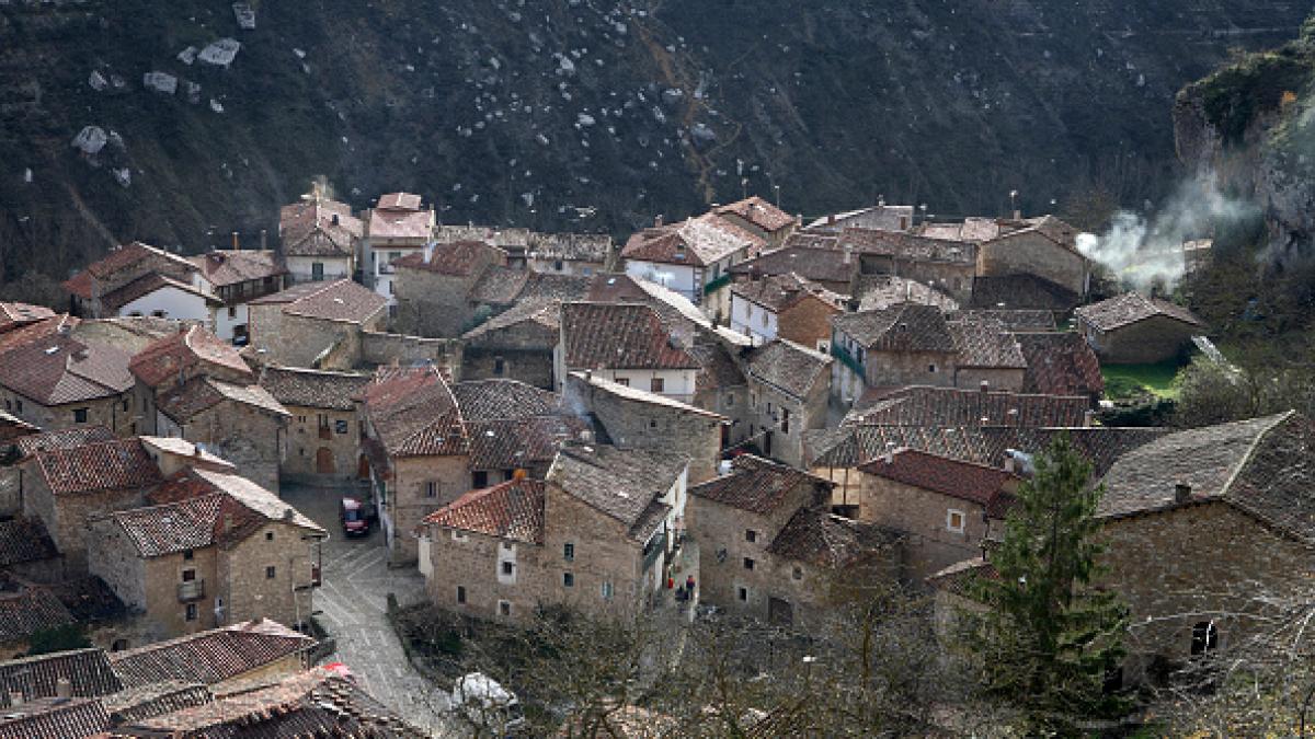 Localizan en un barranco el cuerpo sin vida de la joven desaparecida en Orbaneja del Castillo (Burgos)