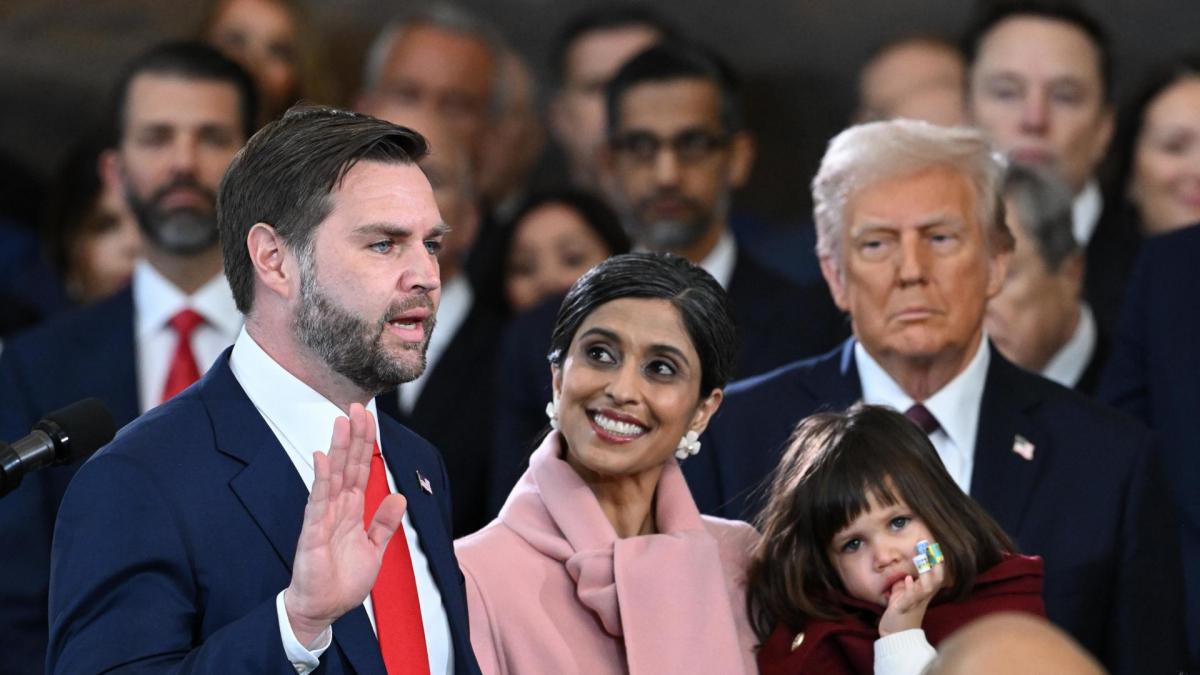 JD Vance toma posesión como vicepresidente de Estados Unidos