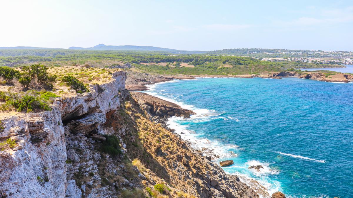 Investigan la aparición de cadáveres de migrantes atados de pies y manos en Baleares